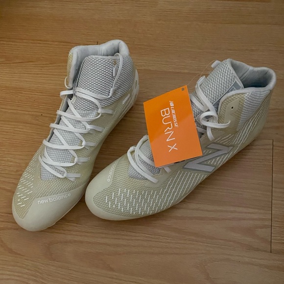 NEW New Balance Men's Burn X Mid-Cut Lacrosse Shoe, White, 14 W US - Picture 2 of 4